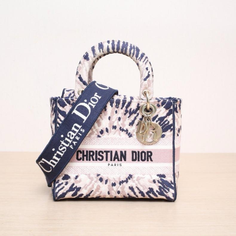 DIOR(迪奧) Lady D-Lite 戴妃包 中號 24 粉色 帆布 金扣 2020 印花刺繡 拼色-0