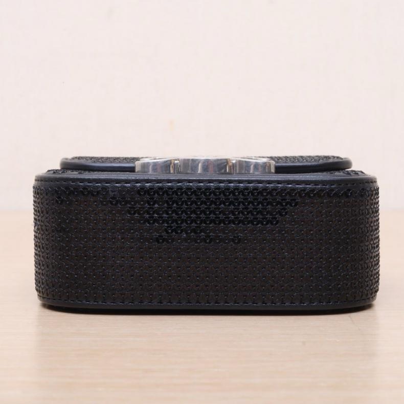 CELINE(思琳) Triomphe 凱旋門 金屬鎖扣 Mini /珠片 銀扣-3