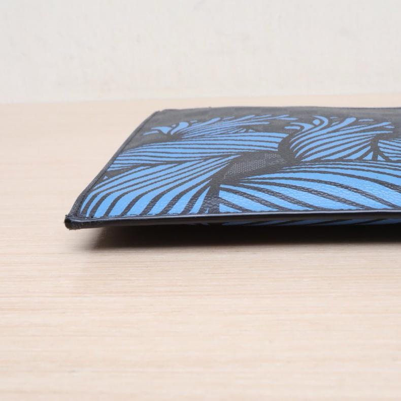 LOUIS VUITTON(路易威登) 黑棋格 PVC 2016 黑棋盤格 繩結印花 手拿包-3