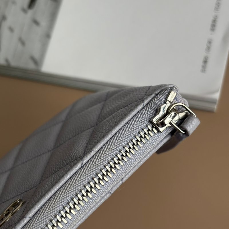 ::CHANEL:: 銀雙C淡紫色一字拉鍊零錢包 卡包 經典菱格 錢包-6