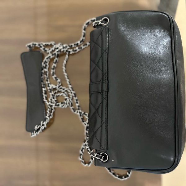 CHANEL 鏈條單肩斜背包皮革黑色二手女式-6
