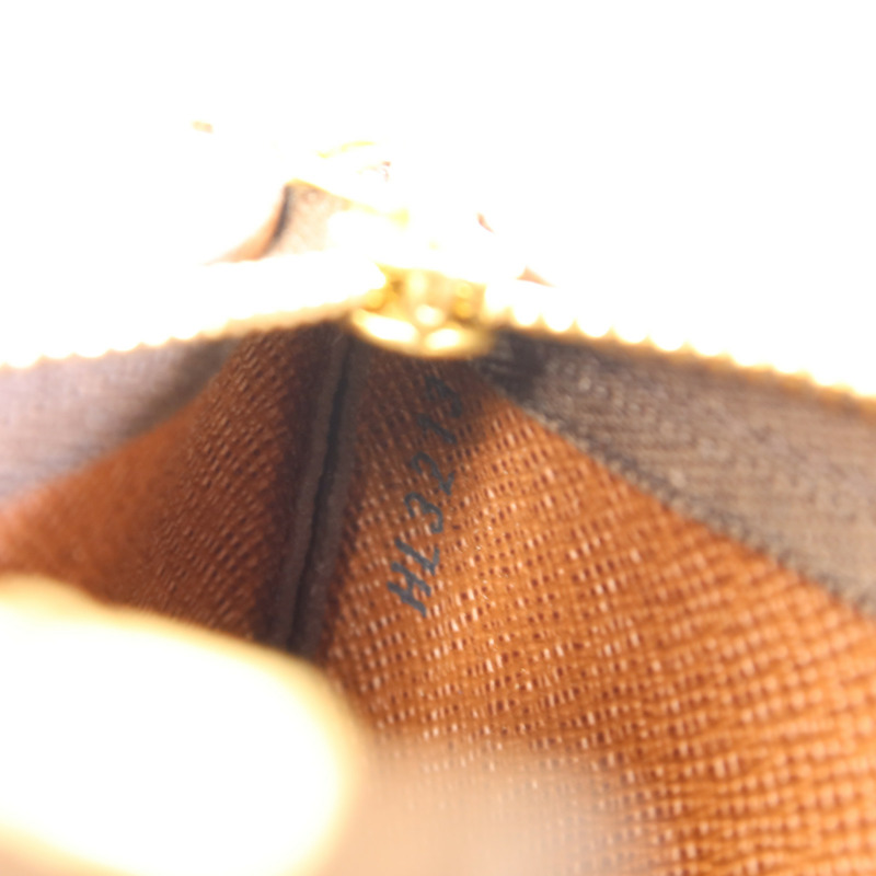 LOUIS VUITTON Monogram Key Pouch金扣鎖匙包-7