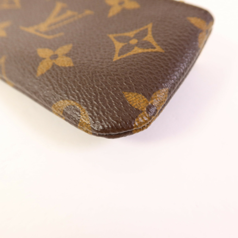LOUIS VUITTON Monogram Key Pouch金扣鎖匙包-11