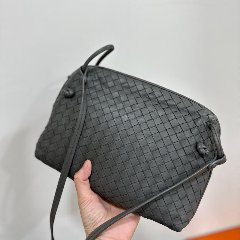 Bottega Veneta BV Nodini 灰 貝殼包 肩背包 斜背包 側背包 手提包-19