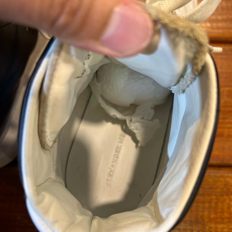 歐洲購回 McQueen高筒厚底鞋 歐碼42  正常使用痕跡 原價27800  #割愛6880 #隨便穿不心疼  高調繞道-8