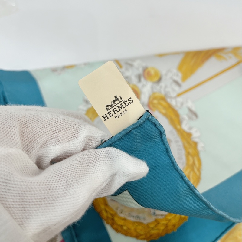 莉亞精品♡Hermes 拉斐特侯爵絲巾 近新閒置品-10