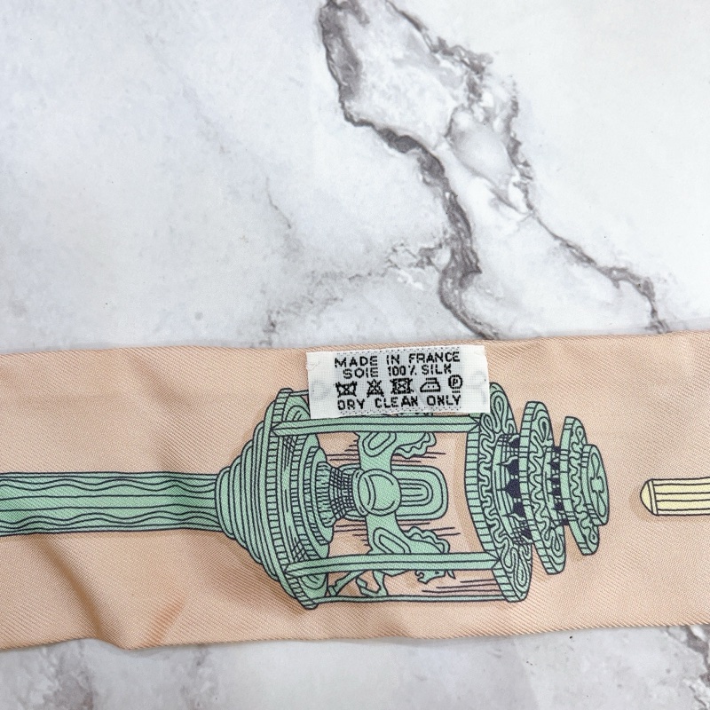 莉亞精品♡Hermes 絢麗燈籠Twilly 米粉紅色 二手美品-4