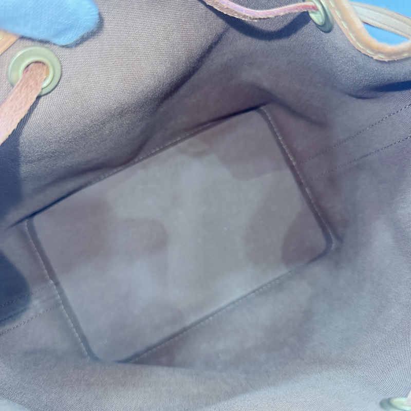 莉亞精品♡ LV 老花抽繩水桶包 二手美包-11