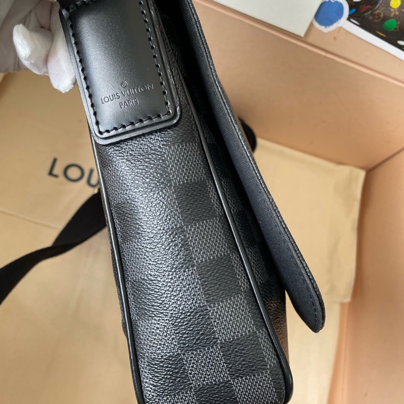 Louis Vuitton 黑色棋盤格 翻蓋郵差 男款 尺寸約26x20x7 15年-3