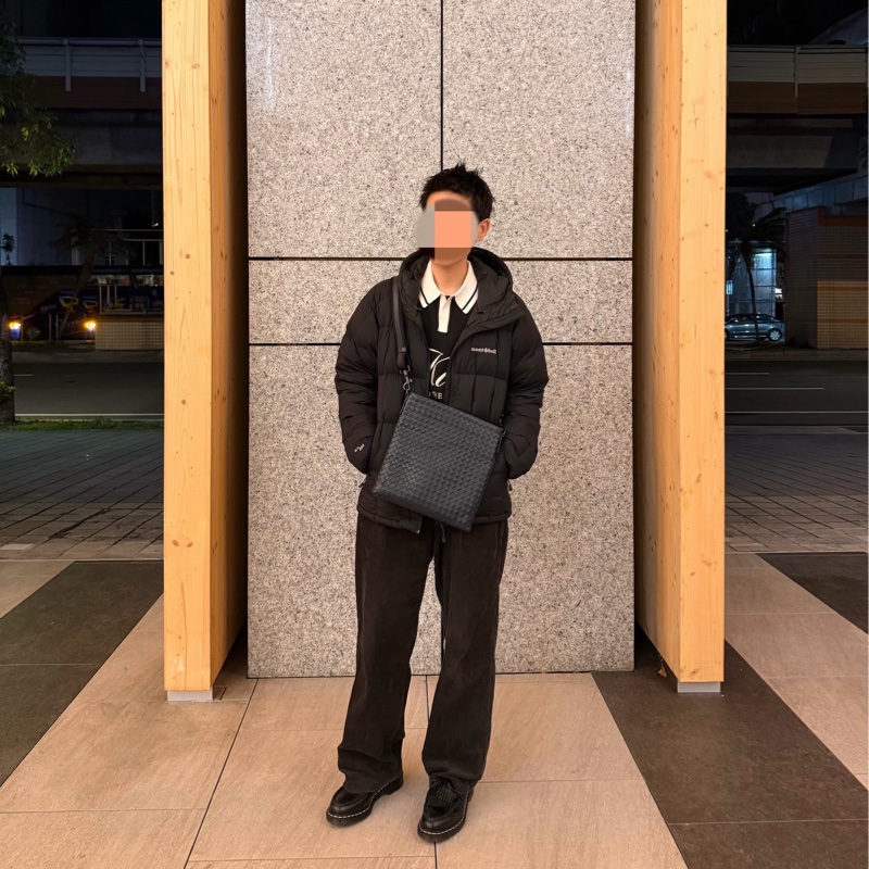 BV BOTTEGA VENETA 寶緹嘉 編織 深藍 LOGO 小牛皮 拉鍊 斜背包 肩寬包 側背包-25