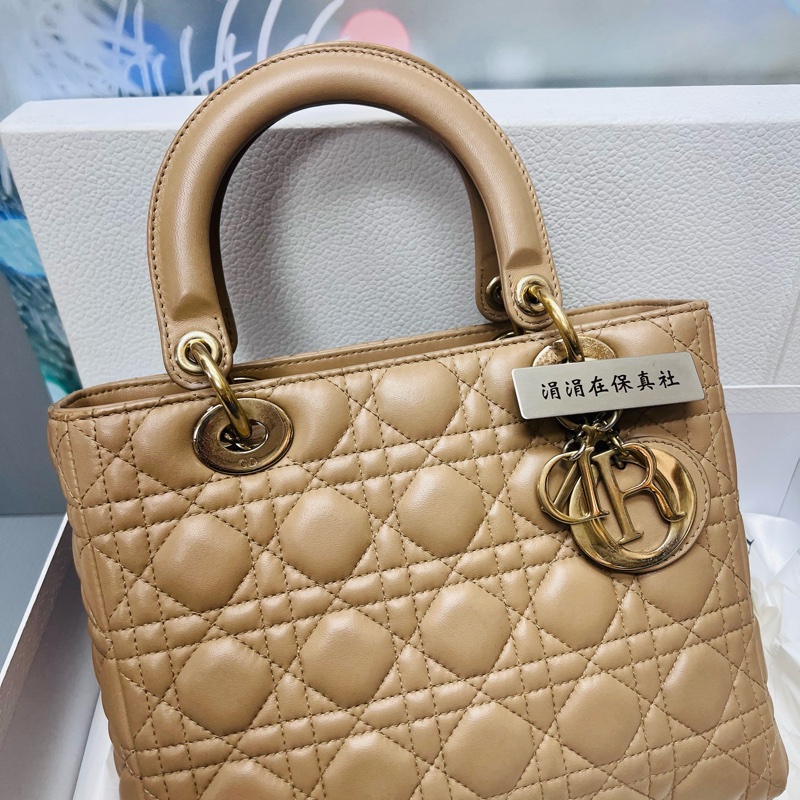 Dior黛妃包-1