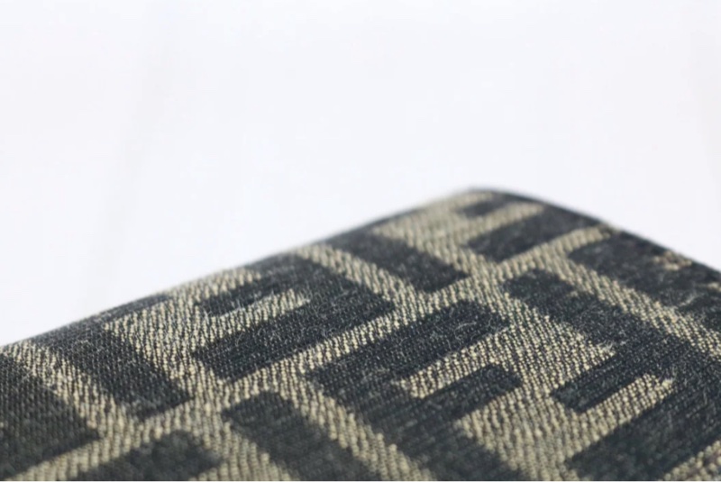 「JL精品代購」9新 FENDI 老花Woc-12