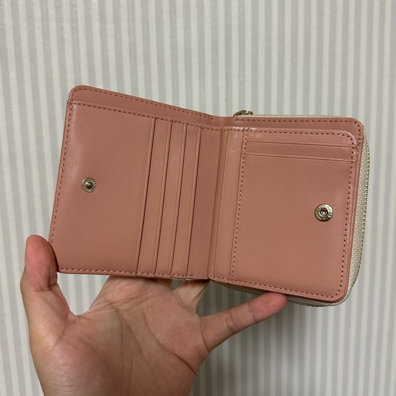 CHARLES & KEITH 粉色短夾-3