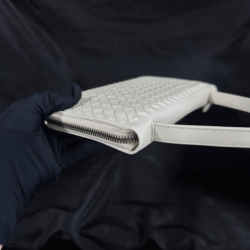 葆蝶家Bottega Veneta 白色編織手拿包 手提包-10