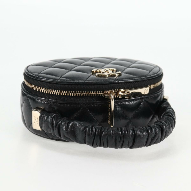 【日本直送】香奈兒 (CHANEL) 絎縫羊皮黑色金色雙C標誌手拿包 Auth 132970M-5