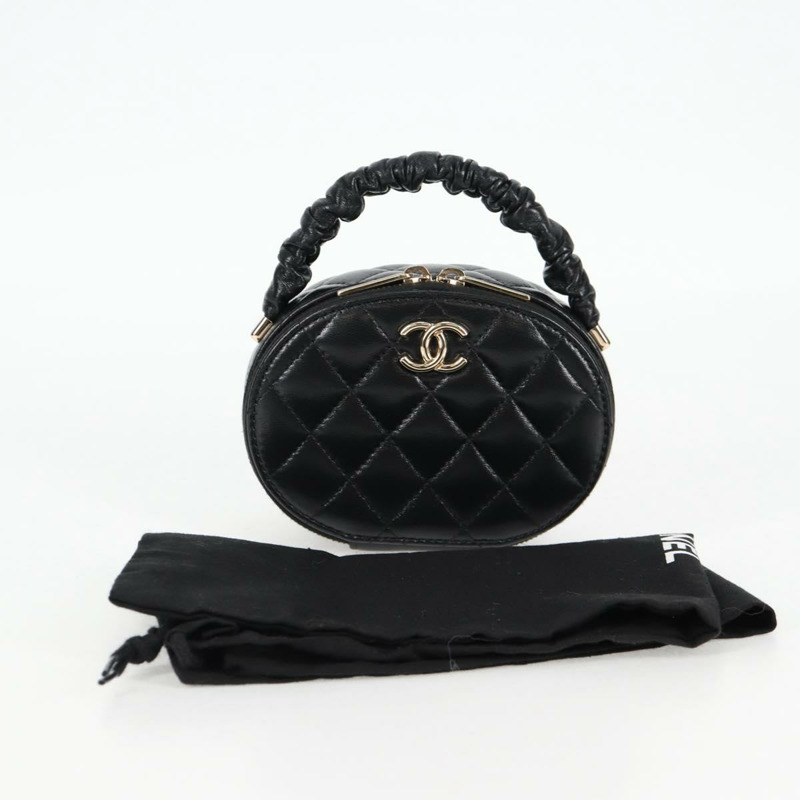 【日本直送】香奈兒 (CHANEL) 絎縫羊皮黑色金色雙C標誌手拿包 Auth 132970M-11