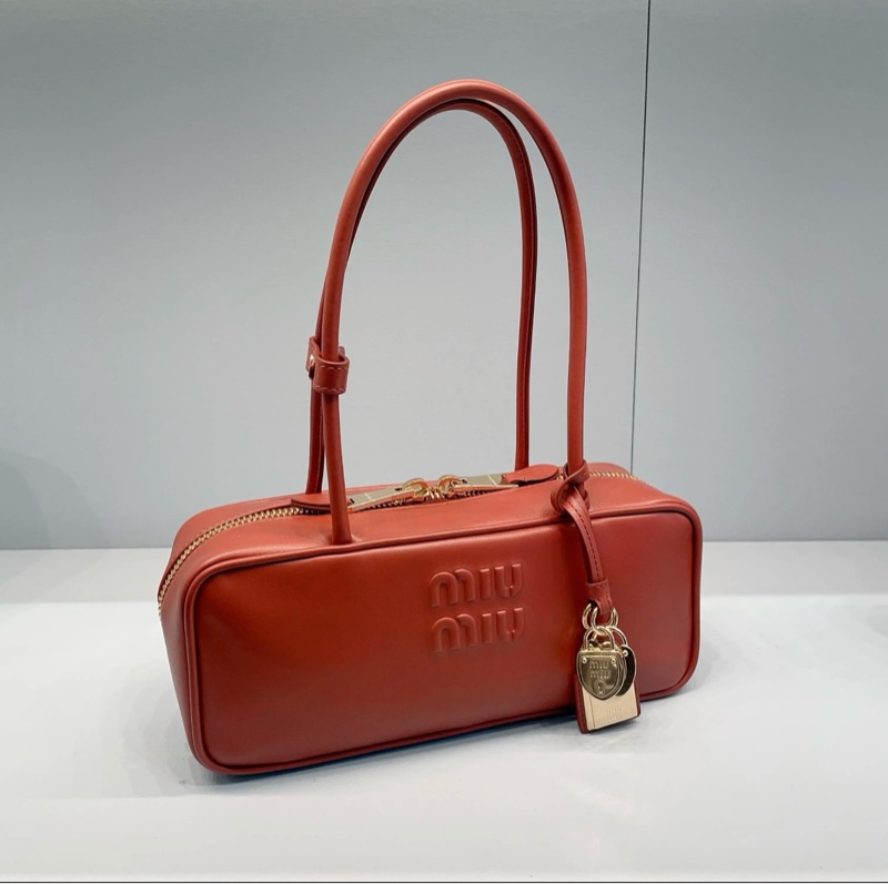 促銷品 Miu Miu Beau皮革手袋 鐵紅色-0