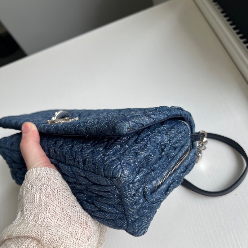 Miu Miu 牛仔寶石包 斜背肩背都可以!-8