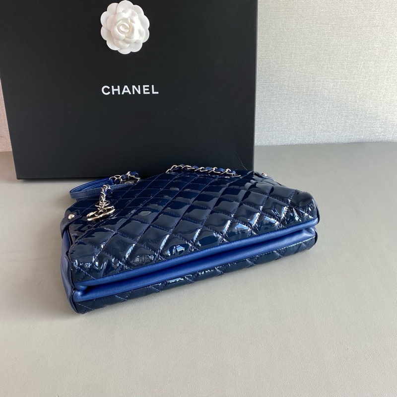 Chanel 海軍藍保齡球包-6