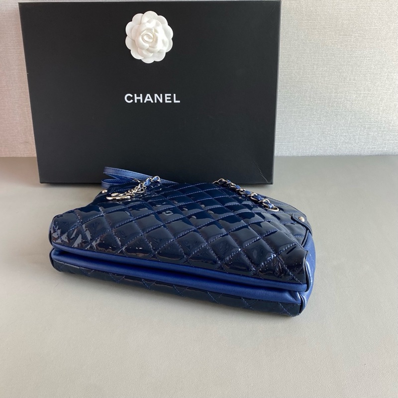 Chanel 海軍藍保齡球包-7