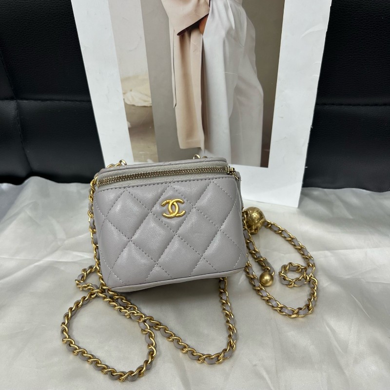 Chanel香奈兒 灰色小羊皮金球 方盒子 化妝包 斜背包 肩背包 22年 晶片款-0