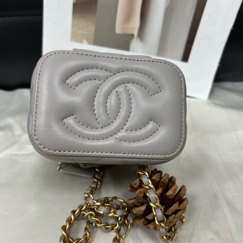 Chanel香奈兒 灰色小羊皮金球 方盒子 化妝包 斜背包 肩背包 22年 晶片款-4