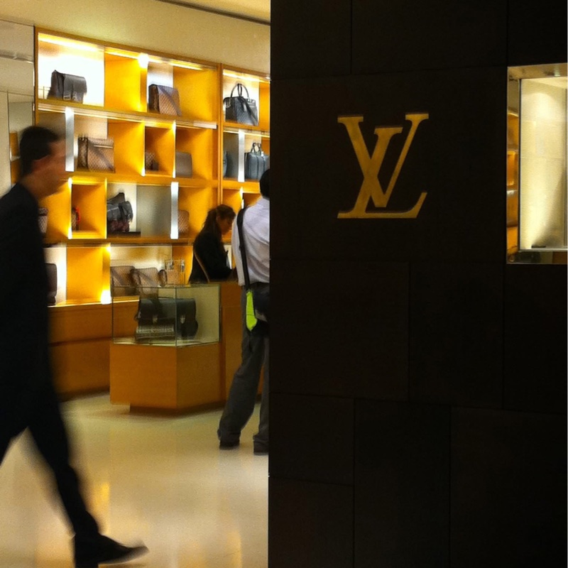 LV老花LOGO 特別訂製款 蟒蛇皮提把 拼鴕鳥皮+麂皮內 二用包-2