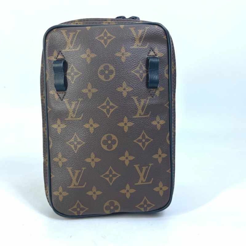LOUIS VUITTON M44477 Monogram Solar Ray 帆布實用側包/肩背包，男款，棕色-1