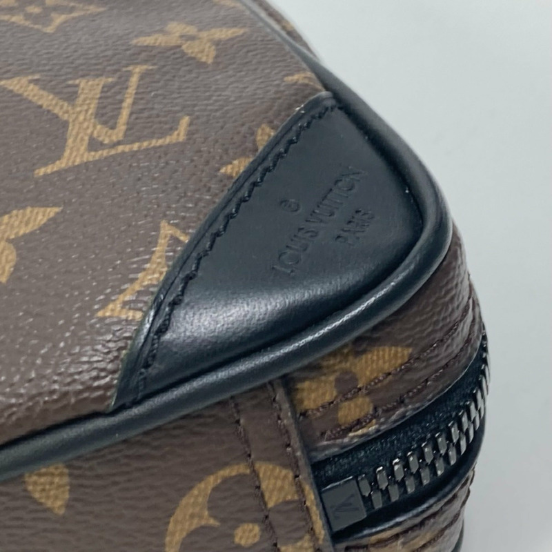LOUIS VUITTON M44477 Monogram Solar Ray 帆布實用側包/肩背包，男款，棕色-6