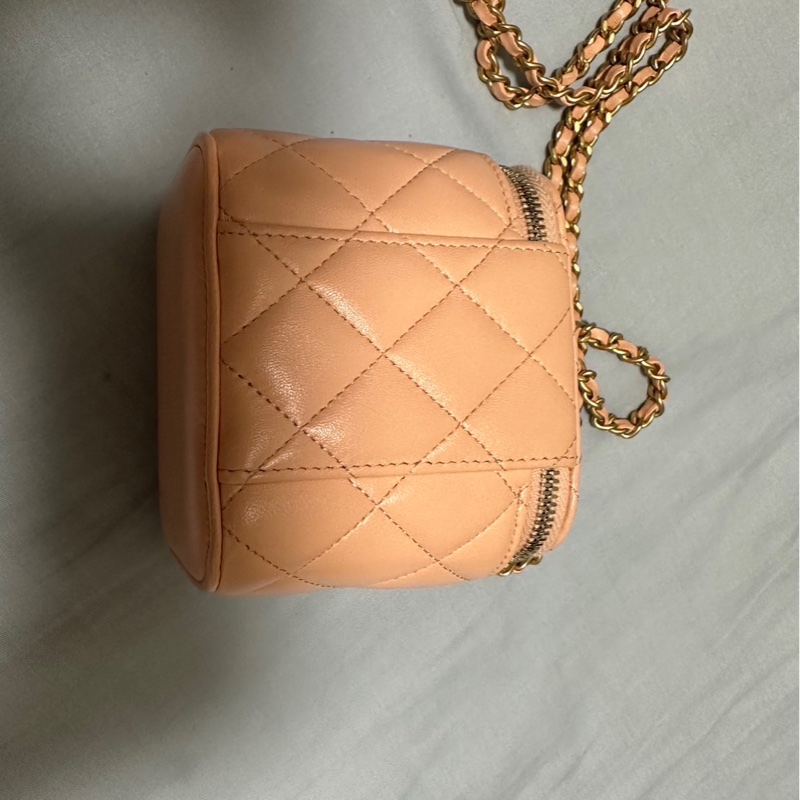 chanel 小盒子鮭魚粉 日本帶回-8