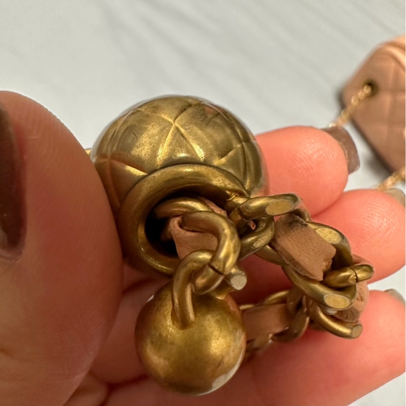 chanel 小盒子鮭魚粉 日本帶回-12