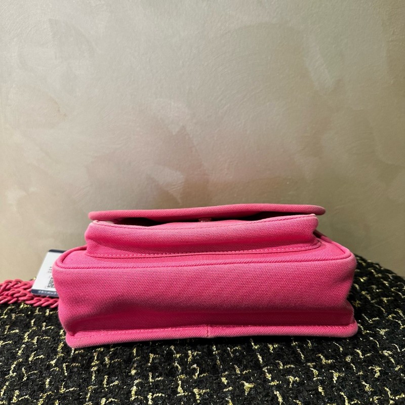 MiuMiu 粉色niki 小號 肩背包 斜背包-5