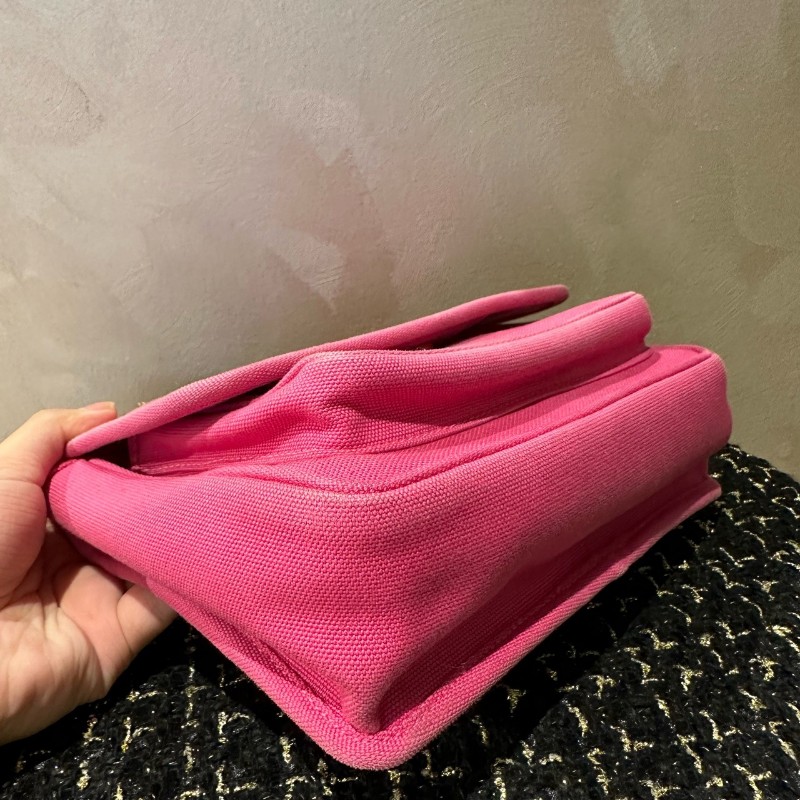 MiuMiu 粉色niki 小號 肩背包 斜背包-6