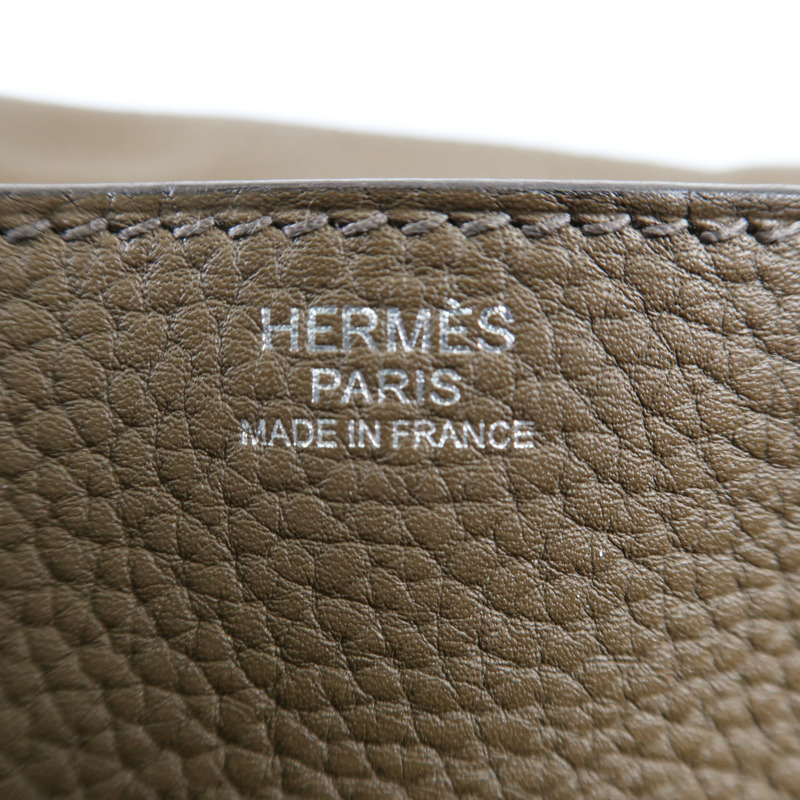 HERMES Clemence皮革Steve 35銀扣肩背袋Taupe-5