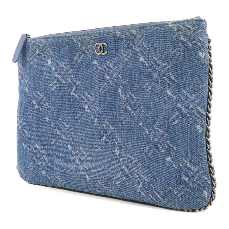 CHANEL 牛仔布Clutch銀扣手拿包-2