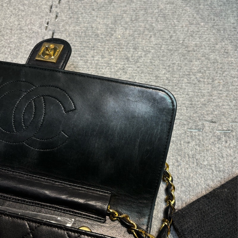 🏷️ Chanel woc-22