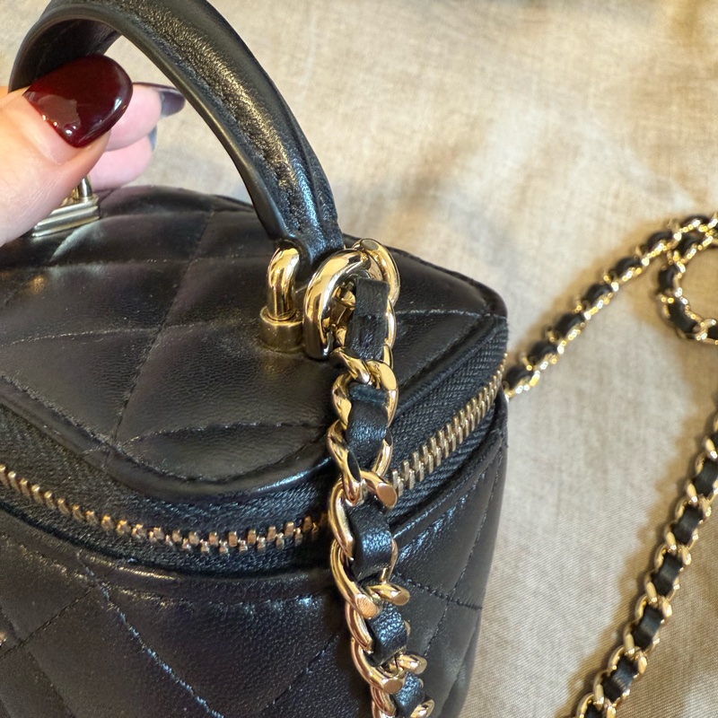 Chanel小盒子 羊皮金扣-11