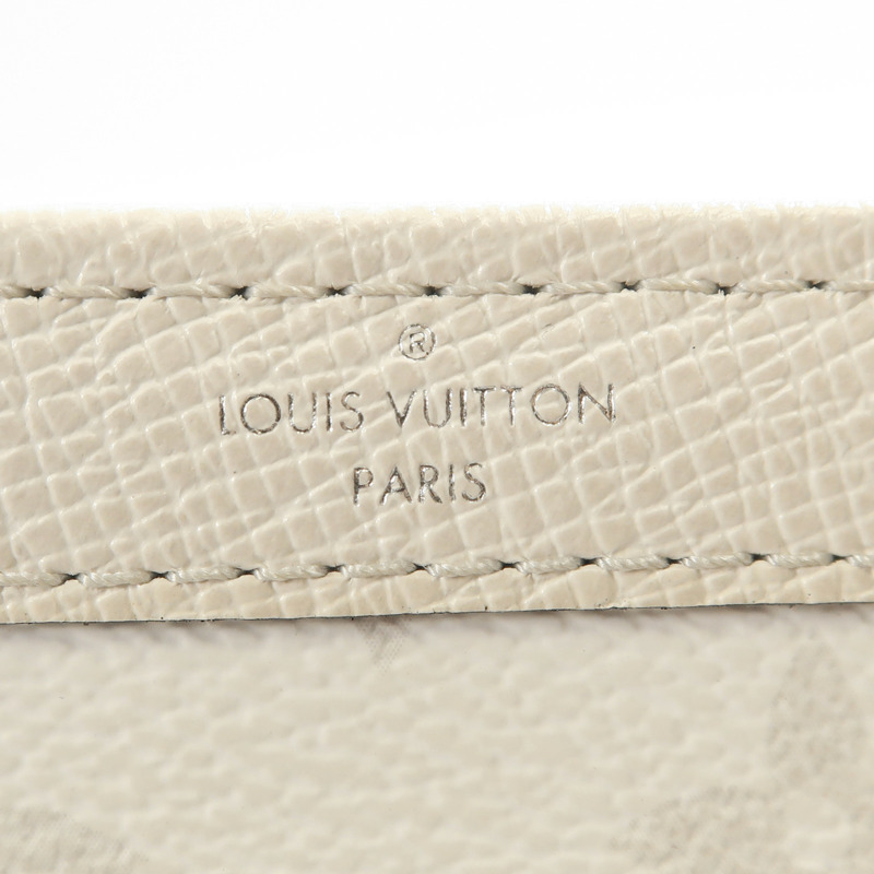 LOUIS VUITTON Monogram Taigarama Gaston銀扣肩背袋-5