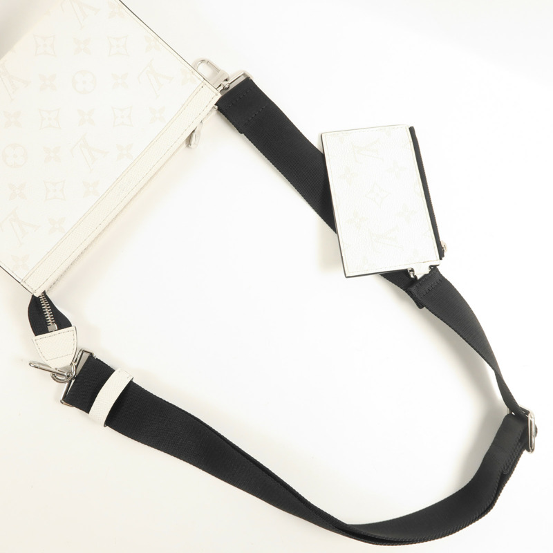 LOUIS VUITTON Monogram Taigarama Gaston銀扣肩背袋-7