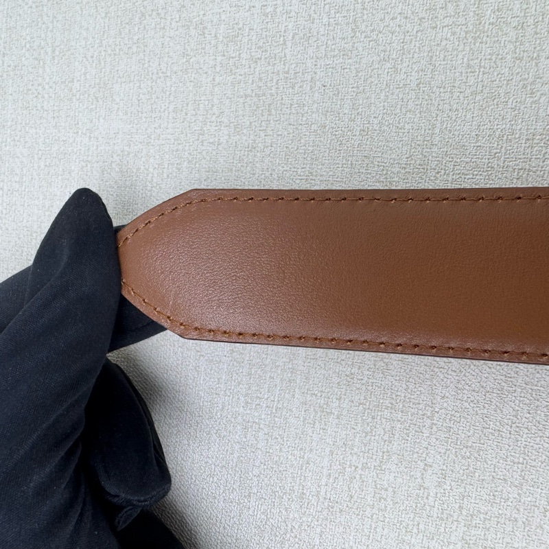 Burberry 金x黑頭 格紋棕色皮革 皮帶 腰帶-7