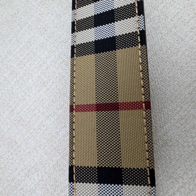 Burberry 金x黑頭 格紋棕色皮革 皮帶 腰帶-10