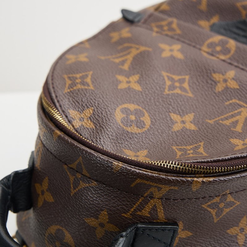 LV mini 新款小書包/晶片款-9