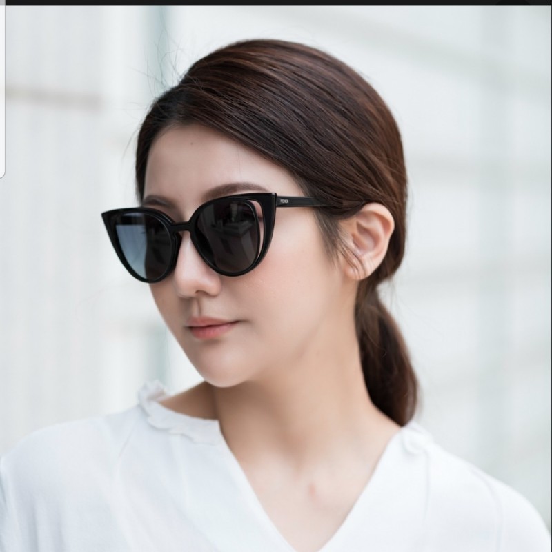 FENDI 太陽眼鏡-4