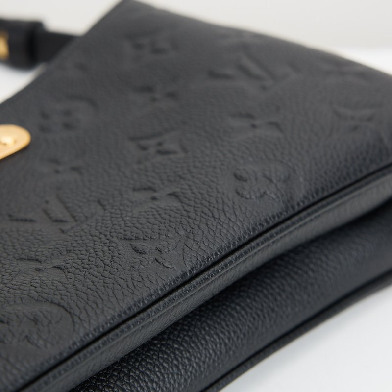 Lv Liv 黑壓紋麻將包/晶片款-12