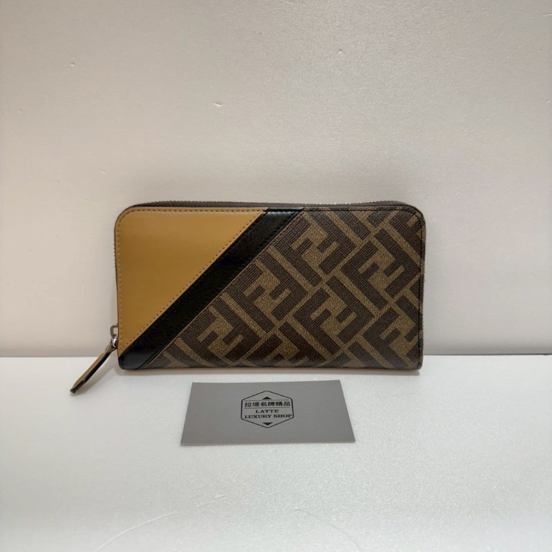 FENDI 拉鍊 長夾/皮夾 9成新-0