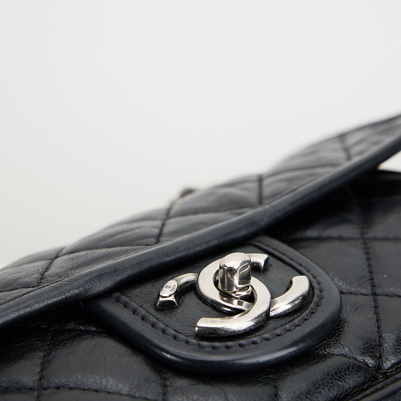 Chanel CF機場鍊包/黑銀牛-15