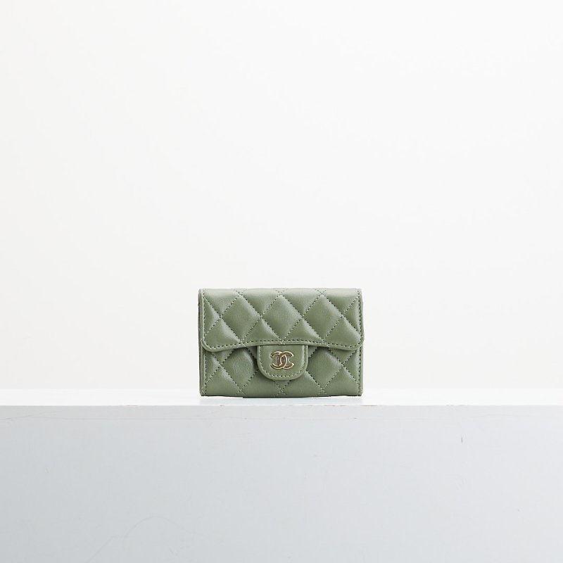 Chanel cf卡包墨綠-1
