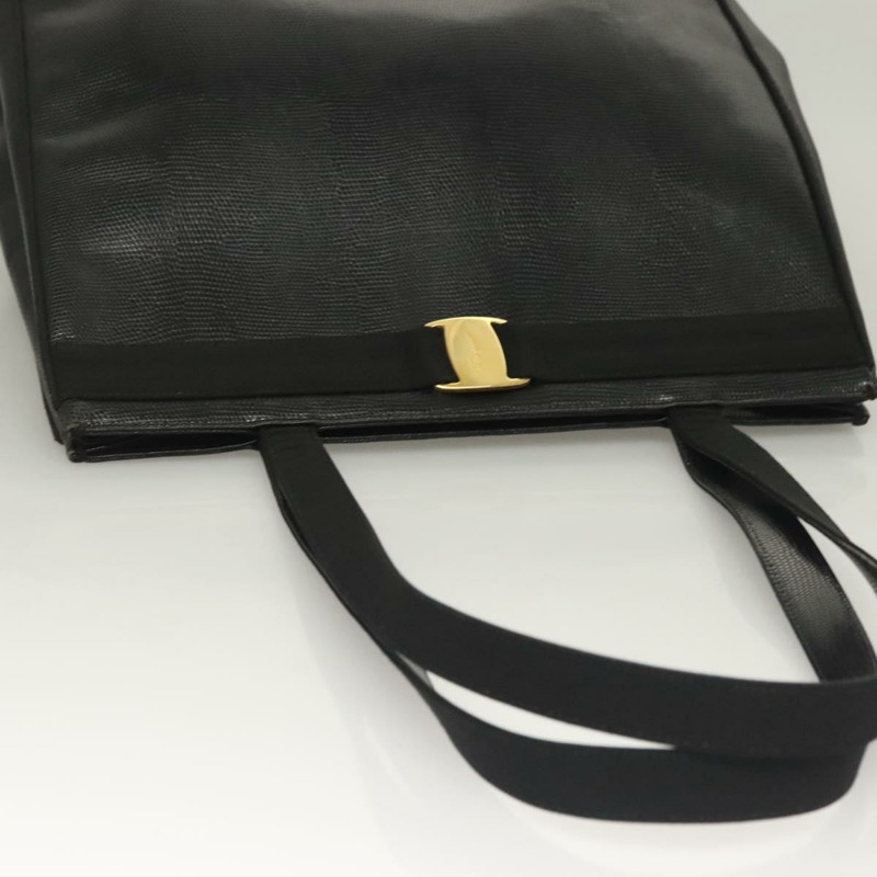 【日本直送】Salvatore Ferragamo 托特包 壓花皮革 黑色 金色 正品 BA4507-5