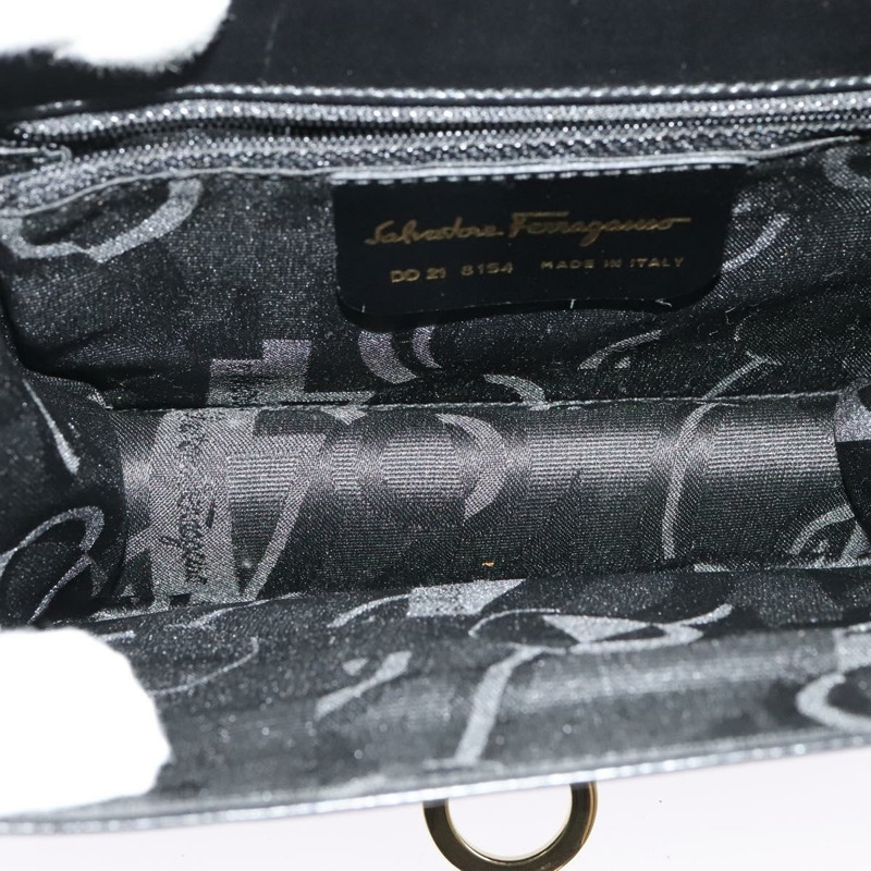 【日本直送】Salvatore Ferragamo Gancini 皮革肩背包 黑色 金色 正品 137001-10