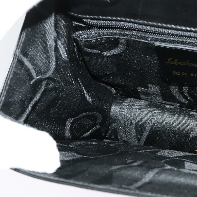 【日本直送】Salvatore Ferragamo Gancini 皮革肩背包 黑色 金色 正品 137001-18